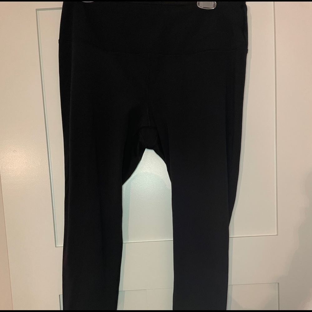 Yogalicious nude tech 7/8 leggings